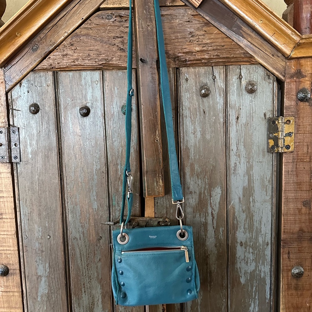 Hammit Tony Small in Turquoise